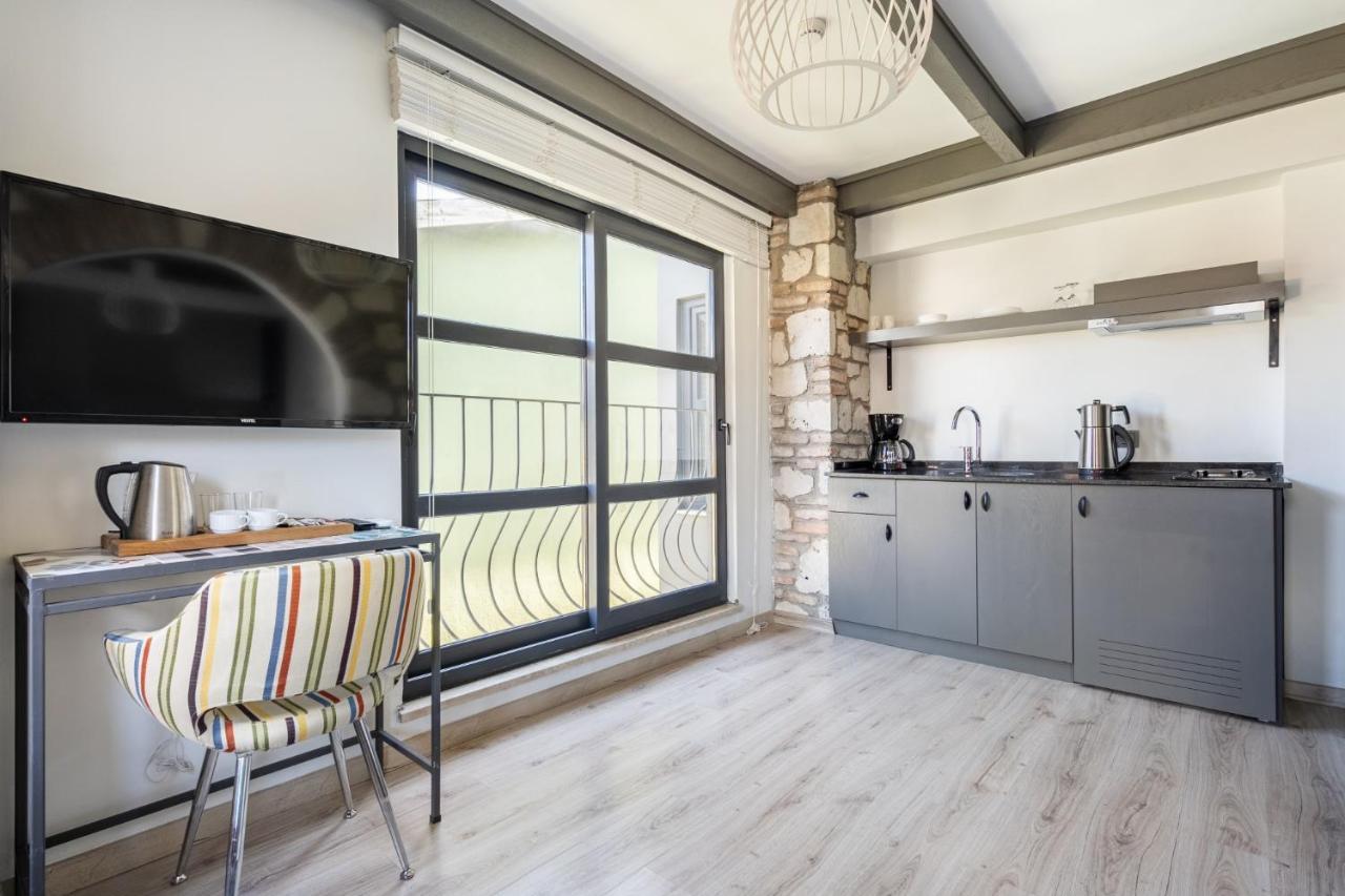 דירות אנטליה Lovely Studio Flat Near Hadrians Gate מראה חיצוני תמונה