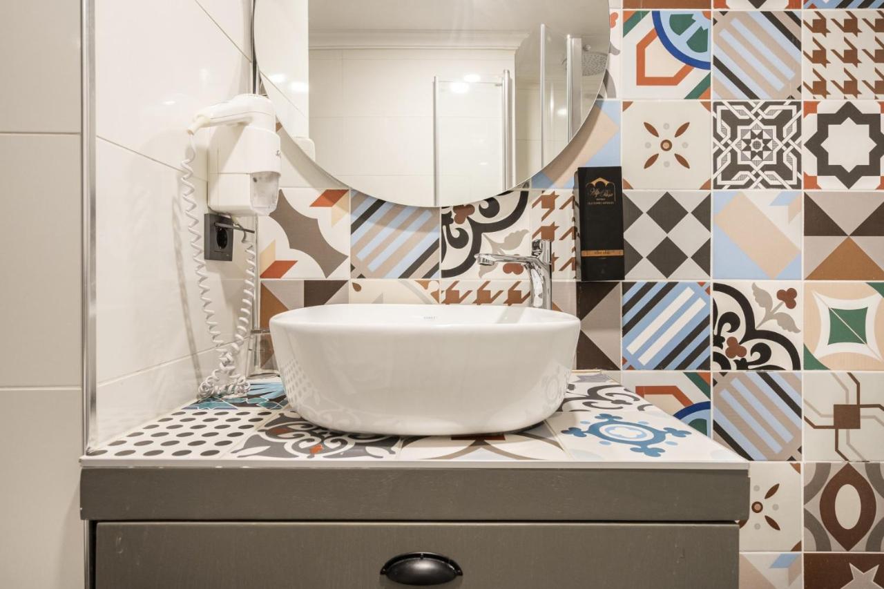 דירות אנטליה Lovely Studio Flat Near Hadrians Gate מראה חיצוני תמונה