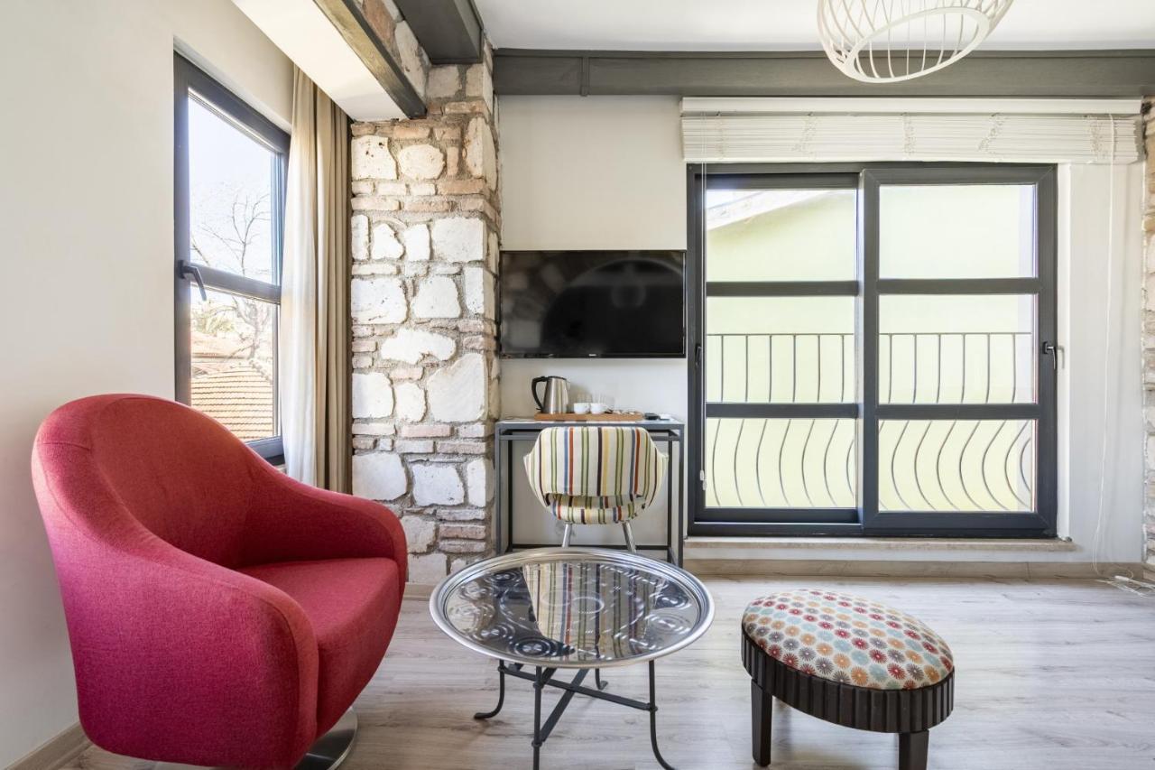 דירות אנטליה Lovely Studio Flat Near Hadrians Gate מראה חיצוני תמונה